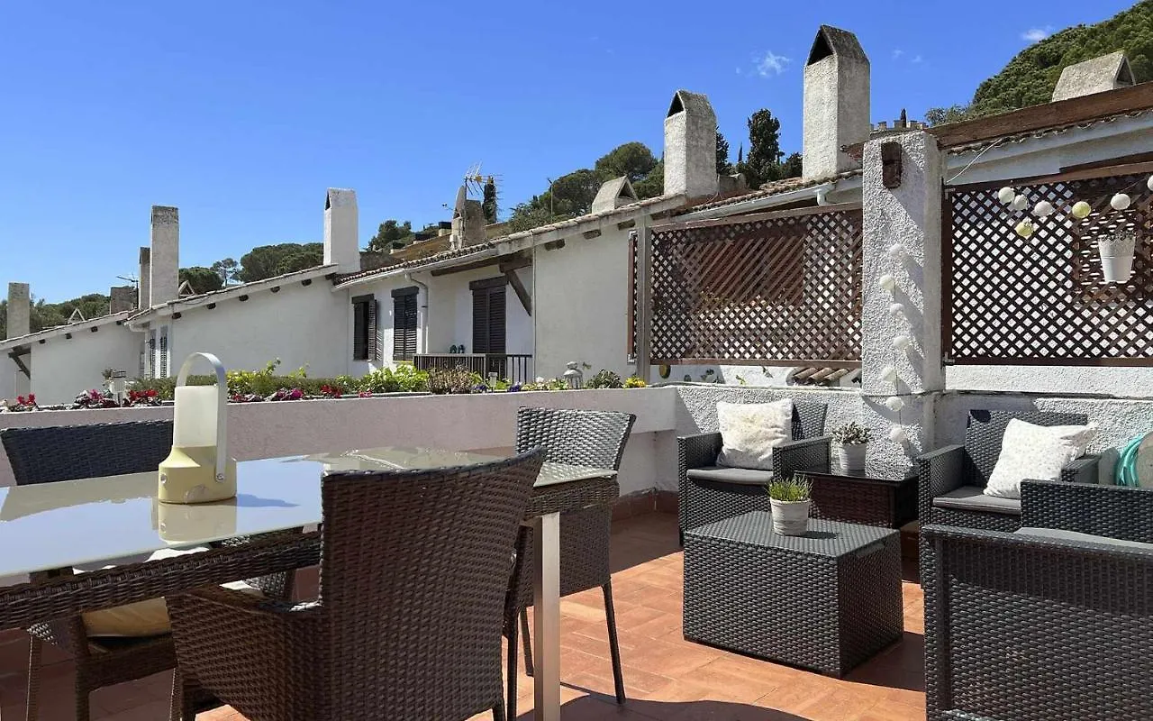 Сasa de vacaciones Villa Casa Tossa precioso jardín barbacoa piscina comunitaria y playa privada Tossa de Mar
